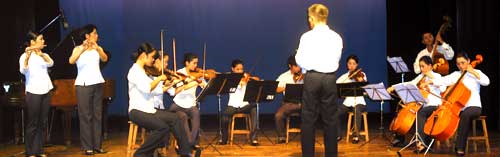 Conjunto musical de Cordas�@Yuba