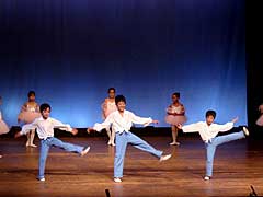 "Ensaio com Piano"Yuba e Alunos de Curso Aliancas