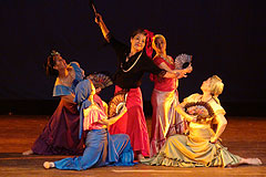 "YosakoiSoram"Alunos de Nippo.